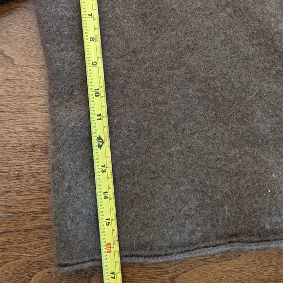 NAADAM Cashmere Crop Sweater Brown - Picture 9 of 10